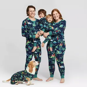 Conjunto de ropa de pijama familiar al por mayor para niños, gatos, perros, padres, perros y dueños a juego