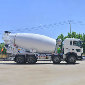 Camiones Mezcladores de Concreto HOWO 8x4 de Segunda Mano con Motor Diésel de Alta Eficiencia, Capacidad de Mezcla de 7m3, 336/371/375/420/460hp, Usados en Construcción - Product Image 5