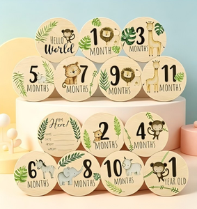 Cartes de jalons mensuels pour bébé en bois sur le thème des animaux, écologiques, durables, commémoratives, pour anniversaire, bienvenue nouveau-né, photographie - Product Image 4