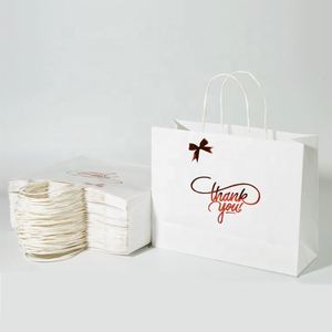 Sac de courses en papier kraft blanc personnalisé avec poignée en patch, fabriqué à partir de matériaux recyclés, pour la promotion en supermarché - Product Image 4