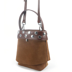 Bolso de Hombro Estilo Vintage Personalizado para Mujer con Cordón Ajustable, Diseñado como Bolso de Hombro - Product Image 2