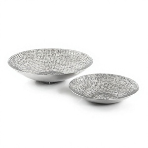 Juego de Lujo de Dos Tazones de Metal para Chocolate, Tazón para Dulces Hecho a Mano de Calidad Superior, Tazón de Chocolate de Lujo con Acabado Plateado - Product Image 1