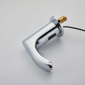 <span class=keywords><strong>Grifo</strong></span> automático <span class=keywords><strong>con</strong></span> <span class=keywords><strong>sensor</strong></span> automático manos libres táctil ahorro de agua inductivo eléctrico <span class=keywords><strong>grifo</strong></span> de agua <span class=keywords><strong>grifo</strong></span> inteligente <span class=keywords><strong>con</strong></span> <span class=keywords><strong>sensor</strong></span> - Product Image 6