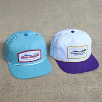 Casquette Snapback 5 Panneaux à Visière Plate avec Corde, Logo Tissé Personnalisé, Trous Découpés au Laser, Séchage Rapide, en Nylon, pour Pêche en Extérieur – Vente Chaude en Gros