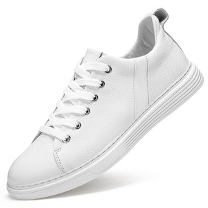 Nouvelles baskets décontractées pour hommes en cuir de vachette pleine fleur, grande taille 46, style européen, à enfiler, avec absorption des chocs, blanc pur, pour l'automne - Product Image 6