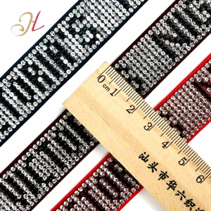 Shantou Bande Élastique Fabricant Personnalisé Nouvelle Arrivée Lettre Strass Bretelles Sangle <span class=keywords><strong>De</strong></span> <span class=keywords><strong>Soutien</strong></span>-<span class=keywords><strong>Gorge</strong></span> Antidérapante - Product Image 4