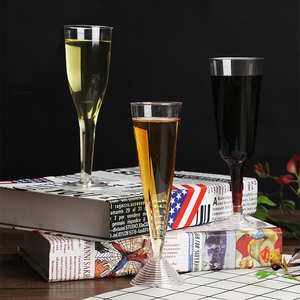 Gobelets <span class=keywords><strong>à</strong></span> <span class=keywords><strong>vin</strong></span> rouge jetables en <span class=keywords><strong>plastique</strong></span> transparent de qualité alimentaire 100 ml et 200 ml avec impression de logo personnalisé, pour champagne et fêtes - Product Image 6