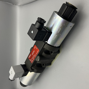 วาล์วควบคุมทิศทางแบบสัดส่วนยาเกโอ รุ่น PRM6-103Y1180-24 วาล์วเซอร์โวสำหรับติดตั้งแผงไฮดรอลิก - Product Image 1