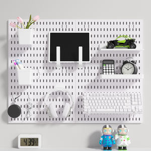 ชั้นวางของ pegboard: ชั้นวางจอแสดงผลติดผนังแบบไม่ต้องเจาะสำหรับอุปกรณ์จัดระเบียบสำหรับโต๊ะอ่านหนังสือพาร์ทิชันห้องพักหอพัก - Product Image 1