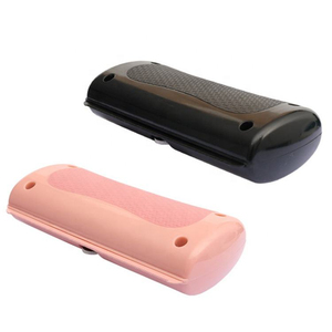 Popolare <span class=keywords><strong>Spazzola</strong></span> Portatile Personalizzabile con Logo <span class=keywords><strong>per</strong></span> Rimozione <span class=keywords><strong>Peli</strong></span> <span class=keywords><strong>di</strong></span> Cani, Gatti e Cavalli, Semplice e Sicura in Plastica - Product Image 4