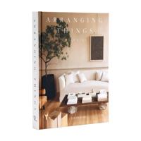 Livre décoratif factice avec pages intérieures réalistes pour la maison moderne, l'hôtel, l'ornement de bibliothèque, la salle d'exposition et la décoration de table basse