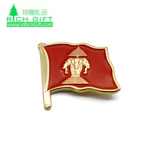 Meilleures ventes : Badges de revers en émail dur, personnalisés, en métal, avec double drapeau et croix nationale américaine, à motif coloré
