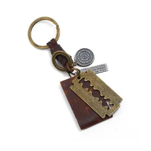Custom Vintage Bronze Alloy Heart-Shaped Charm Keychains Handbag Car Key Ring Leaves Pendant Male Female Gifts Keyrings