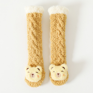 Chaussettes en peluche pour bébé, motif ours de dessin animé, hauteur du genou, pantoufles d'animaux 3d, chaussettes de maison épaisses et chaudes, pour garçons et filles, chaussettes en molleton de corail personnalisées, F-853 - Product Image 1