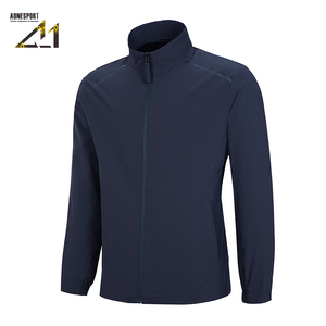 Chaqueta Impermeable con Capucha para Hombre Aonesport, Cuello Alto, Cierre de Cremallera, Nylon y Poliéster Delgados, Corte Regular, Estilo Urbano - Product Image 5