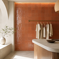Carrelage mural artisanal en céramique Zellige brillant de qualité supérieure pour cuisine, salle de bain, hôtel et projets d'aménagement intérieur