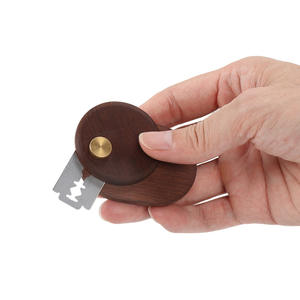 Nouvel accessoire de pâtisserie : Couteau à rainurer artistique pour la pâte, outil pour kit de <span class=keywords><strong>levain</strong></span>, lame à <span class=keywords><strong>pain</strong></span> rétractable en bois de chêne et de noyer - Product Image 1