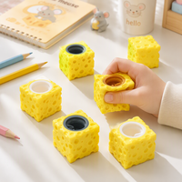 Jouet anti-stress mignon en forme de souris de fromage, jouet à presser en plastique, jouet de bureau pop-up, cadeau