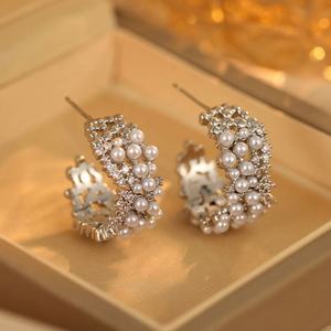 Pendientes Estilo Francés para Mujer, Diseño Ligero y Elegante con Perlas y Circonitas, Versátiles, Modernos, con Temperamento Único, Regalo - Product Image 1