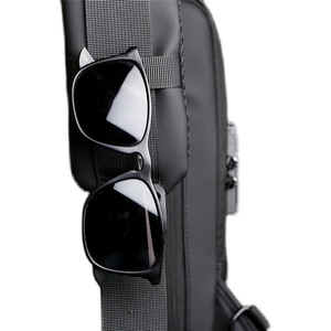 Nuevas Bolsas para <span class=keywords><strong>Hombre</strong></span> 615, <span class=keywords><strong>Bolsa</strong></span> <span class=keywords><strong>de</strong></span> Hombro con Cierre <span class=keywords><strong>de</strong></span> Cremallera y Puerto USB para Cable <span class=keywords><strong>de</strong></span> Datos, <span class=keywords><strong>Bolsa</strong></span> <span class=keywords><strong>de</strong></span> Pecho Informal <span class=keywords><strong>de</strong></span> <span class=keywords><strong>Tela</strong></span> Oxford para <span class=keywords><strong>Hombre</strong></span> - Product Image 4