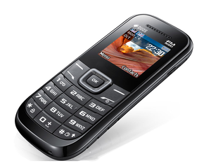 Venta al por mayor pequeño teléfono Venta caliente Original nueva función <span class=keywords><strong>de</strong></span> teléfono para <span class=keywords><strong>Samsung</strong></span> E1207 E1200 E1207y - Product Image 1