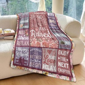 Manta de celebración de jubilación personalizable, regalo de despedida personalizado para mujeres, mamá, abuela, compañera de trabajo, maestra con mensaje cálido - Product Image 4
