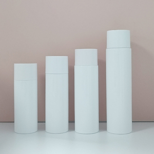 Bouteille de toner en plastique blanc transparent pour animaux de compagnie <span class=keywords><strong>Hydrolat</strong></span> 100ml 120ml 150ml 200ml 250ml 300ml avec bouchon à vis - Product Image 1