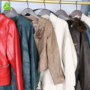 Chaqueta de cuero de segunda mano para mujer ropa usada de Cotonou UKay marca concisa y clara - Product Image 2