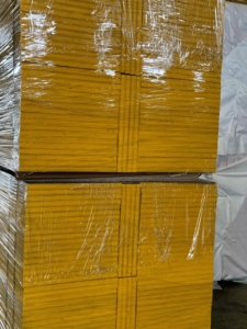 Panneau de coffrage en contreplaqué 3 plis 100% neuf, contreplaqué jaune 3 couches pour la construction - Product Image 6