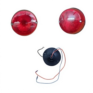 Fit for Tata LPT 1613 2515 Signa Truck Tail Lamp Assy OEM 399042373020 399042373 Rear Light Parts Heavy Duty Auto - Product Image 1