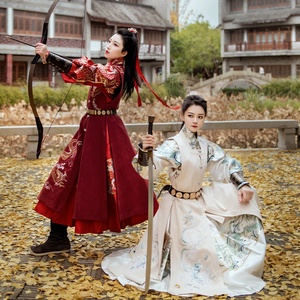 Ru Meng Ni Shang Original Hanfu Ming-Dynastie Design Goldfaden Fliegender Fisch Motiv Unisex Wasserdrachen-Gesang Helden-Kostüm - Product Image 1