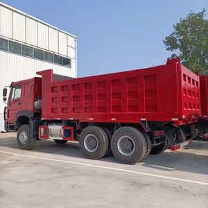 <span class=keywords><strong>Camion</strong></span> à benne basculante d'occasion Howo 371HP <span class=keywords><strong>Camion</strong></span> à benne basculante 6x4 avec une capacité de charge de 30 à 50 tonnes - Product Image 3