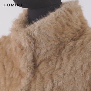 Veste en fausse fourrure de lapin pour <span class=keywords><strong>femme</strong></span>, <span class=keywords><strong>manteau</strong></span> d'hiver doux et moelleux à col montant, vêtement d'extérieur court de luxe, élégant et tendance, vente en gros OEM - Product Image 5