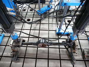 Electro-hydraulic Servo Axle Housing Fatigue <strong>Testing</strong> Machine <strong>High</strong> <strong>Frequency</strong> Fatigue <strong>Testing</strong> Equipment - Product Image 4