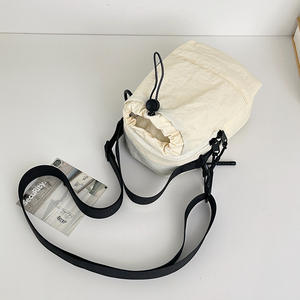 ניילון קל משקל קומקום תיק לנשים crobody מים גביע שקית טלפון נייד תא אופנתי נסיעות חיצונית - Product Image 6