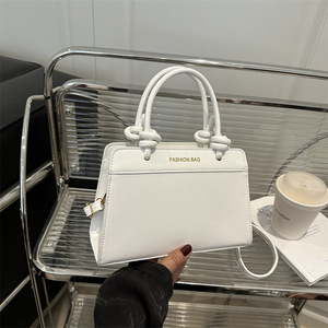 New Design Fashion PU Handbag Large Capacity <b>Lightweight</b> Luxury Shoulder Crossbody Handle Tote <b>Bags</b> - Product Image 2