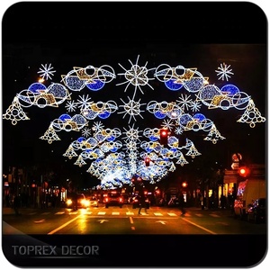 Lampioni LED Moderni e Popolari per Illuminazione Notturna e Atmosfera Natalizia - Product Image 6