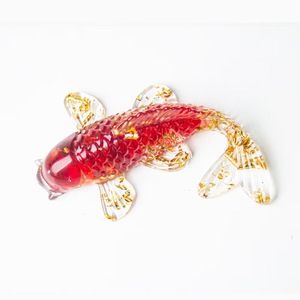 Decorazione per Giardino con Cristalli Rossi Lucidati in Resina Epossidica a Forma di Pesce <span class=keywords><strong>Koi</strong></span> per Attirare la Ricchezza - Product Image 2