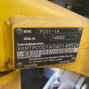 Gebruikte <span class=keywords><strong>Komatsu</strong></span> Pc01 Micro-Rupsgraafmachine Voor Het Graven Van Kleine Boerderijgebouwen In Uitstekende Staat (90% Nieuw)-Gratis Verzending - Product Image 3