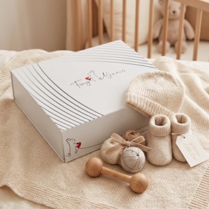 Caja de regalo con cierre magnético, cartón marfil y material de cartón rígido, impresión personalizada para cajas de regalo para pequeñas empresas - Product Image 2