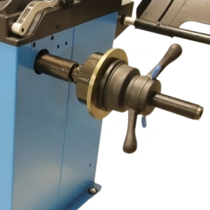 Machine d'équilibrage <span class=keywords><strong>de</strong></span> roues Osate, diamètre <span class=keywords><strong>de</strong></span> jante <span class=keywords><strong>de</strong></span> 10 à 24 pouces, pour atelier <span class=keywords><strong>de</strong></span> réparation automobile - Product Image 4