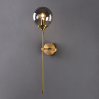 Applique Murale LED Moderne Minimaliste en Fer et Verre - Design Nordique Créatif pour Salon, Chambre, Chevet, Couloir et Allée en Face de Miroir