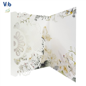 Colección Mensual: Tarjeta de Cumpleaños Personalizada con Diseño de Flor, Plegable y Vertical, Hecha a Mano con Corte Láser, Ecológica, de Cartón Sin Recubrimiento, con Aromas - Product Image 1