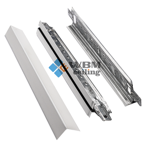 Système <span class=keywords><strong>de</strong></span> rainure plane large <span class=keywords><strong>de</strong></span> qualité supérieure <span class=keywords><strong>Grille</strong></span> <span class=keywords><strong>de</strong></span> plafond à lignes fines Grilles <span class=keywords><strong>de</strong></span> plafond fendues et cadres <span class=keywords><strong>de</strong></span> plafond décoratifs bien utilisés - Product Image 3