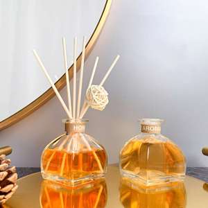 2025 gros décoration de la maison huile essentielle naturelle aromathérapie coffret cadeau bougie aromatique roseau <span class=keywords><strong>diffuseur</strong></span> d'air - Product Image 3