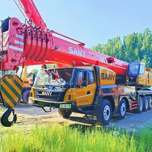 Grúa sobre camión Sany STC1000 de 100 toneladas usada, en buen estado, grúa móvil de segunda mano para elevación en construcción - Product Image 1