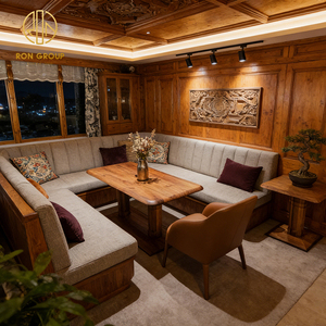 Tavolo Vintage in Legno Massello di Alta Qualità e Sedia in Pelle, Divano a U Imbottito, Arredamento per Caffè, Hotel e Ristoranti - Product Image 5