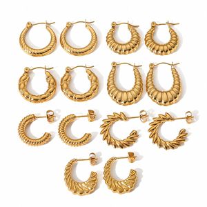 ต่างหูห่วงชุบทองสไตล์ฝรั่งเศสพร้อมพื้นผิวลายขนมปังสำหรับผู้หญิง เครื่องประดับแฟชั่น ดีไซน์รูปตัวยูทรงเรขาคณิต - Product Image 5