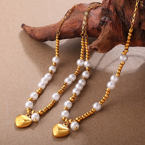 Collier en acier titane avec imitation de perles en forme de cœur, fait à la main, chaîne claviculaire, style léger et luxueux, polyvalent, pour femmes - Product Image 2