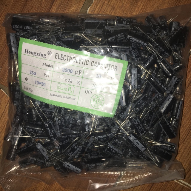 Raw Material Chang Electrolytic Capacitors 16V2200UF Super Capacitor 10x20mm 400/bag 20% Tolerance POLAR